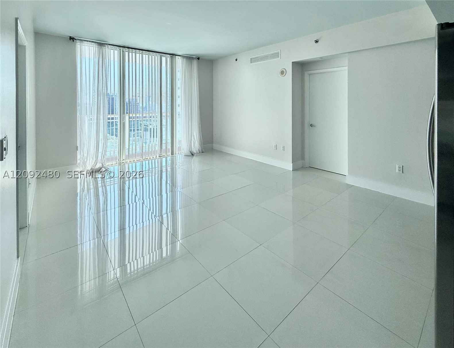 Miami FL 33131 - A12092480