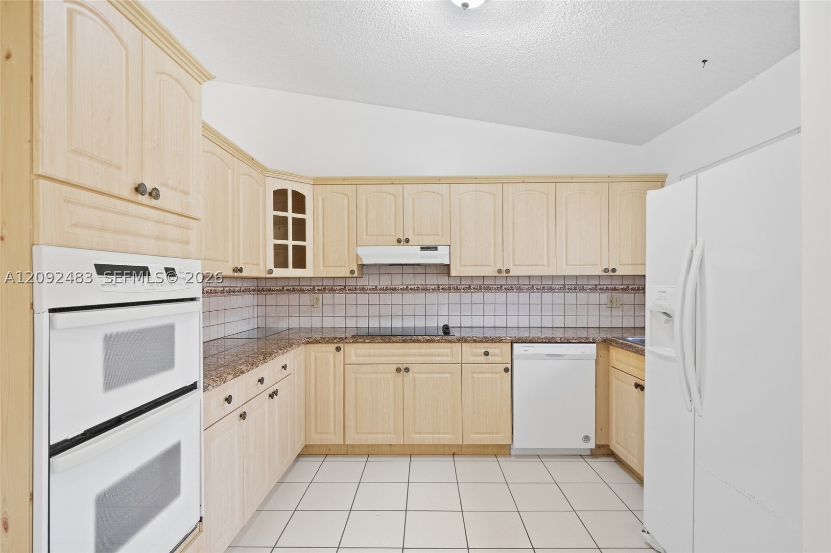 12641 NW 102nd Pl, Hialeah Gardens FL 33018