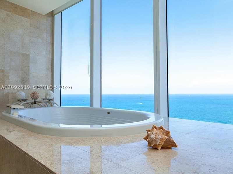 17201 Collins Ave #3101, Sunny Isles Beach FL 33160