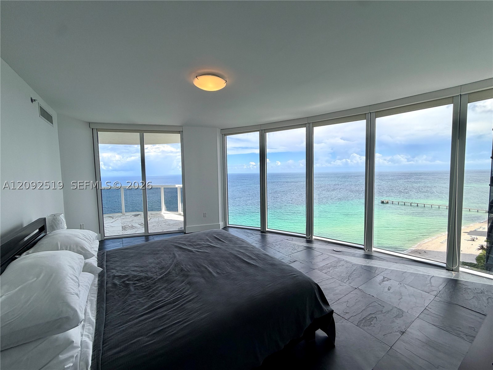 17201 Collins Ave #3101, Sunny Isles Beach FL 33160