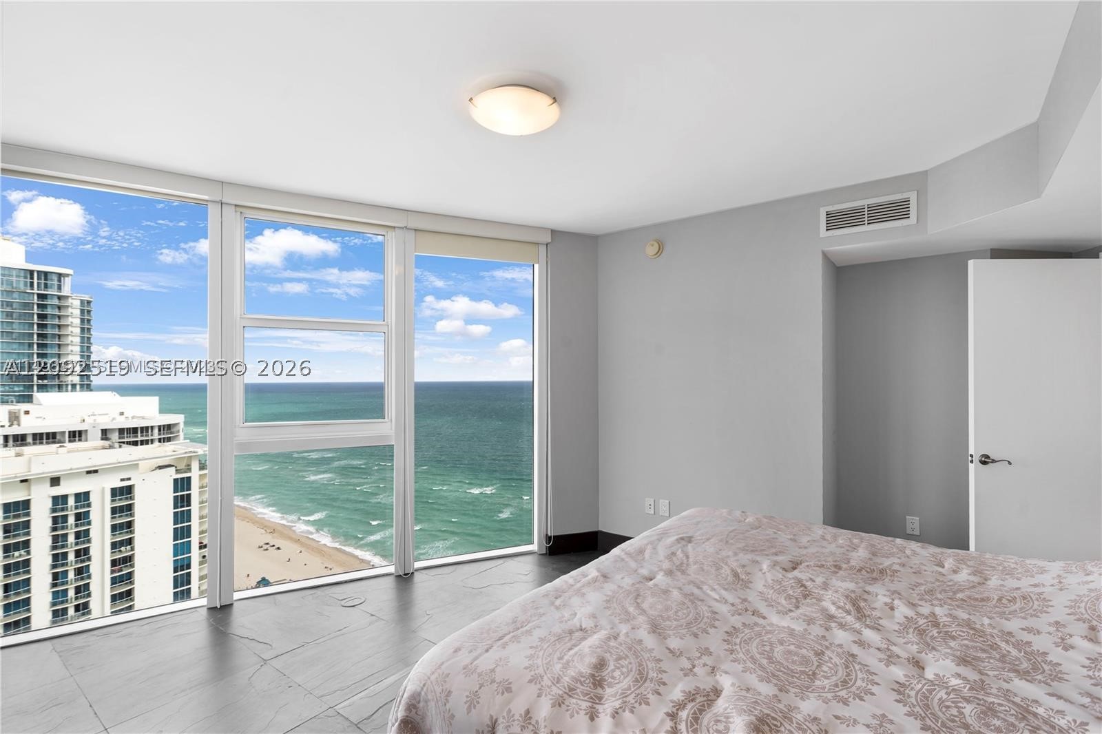 17201 Collins Ave #3101, Sunny Isles Beach FL 33160