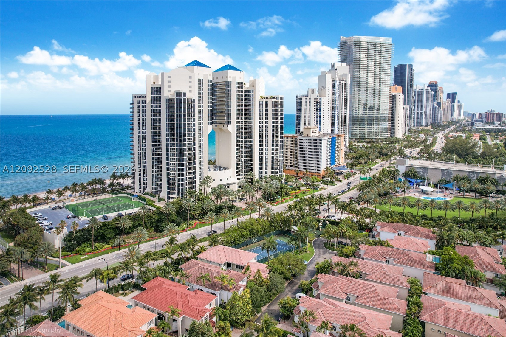 19443 40th Ct, Sunny Isles Beach FL 33160
