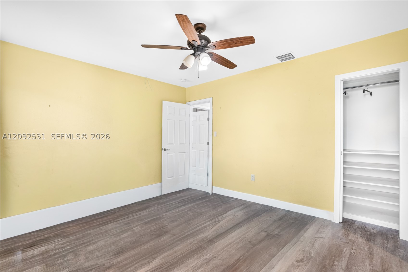 1221 NW 67th St, Miami FL 33147