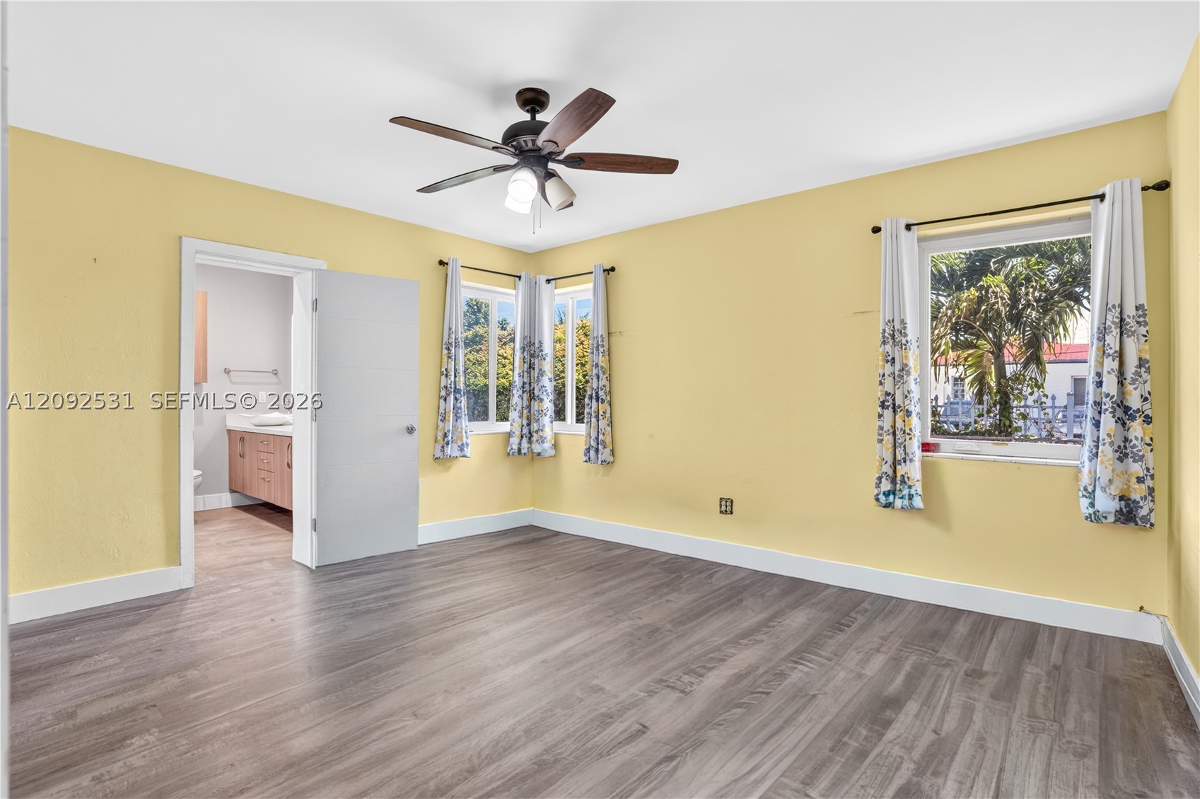 1221 NW 67th St, Miami FL 33147