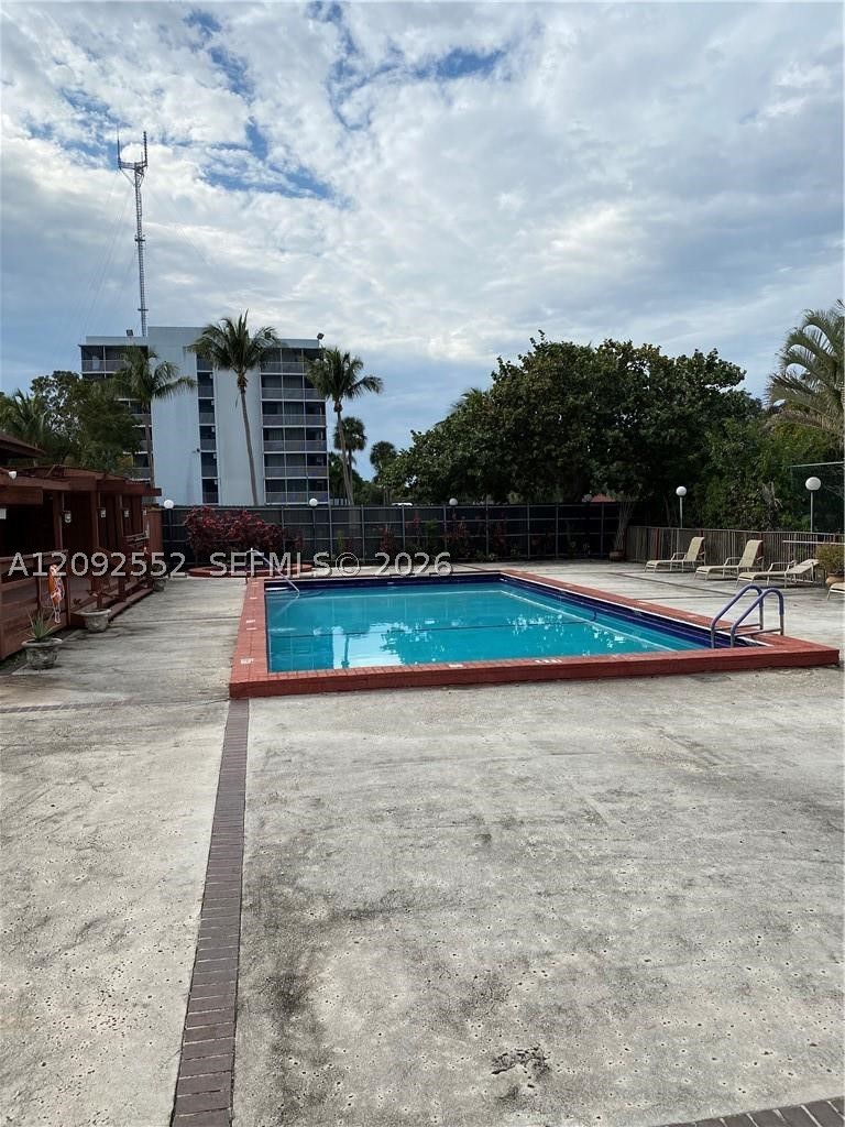 600 NW 210th St #102-28, Miami Gardens FL 33169