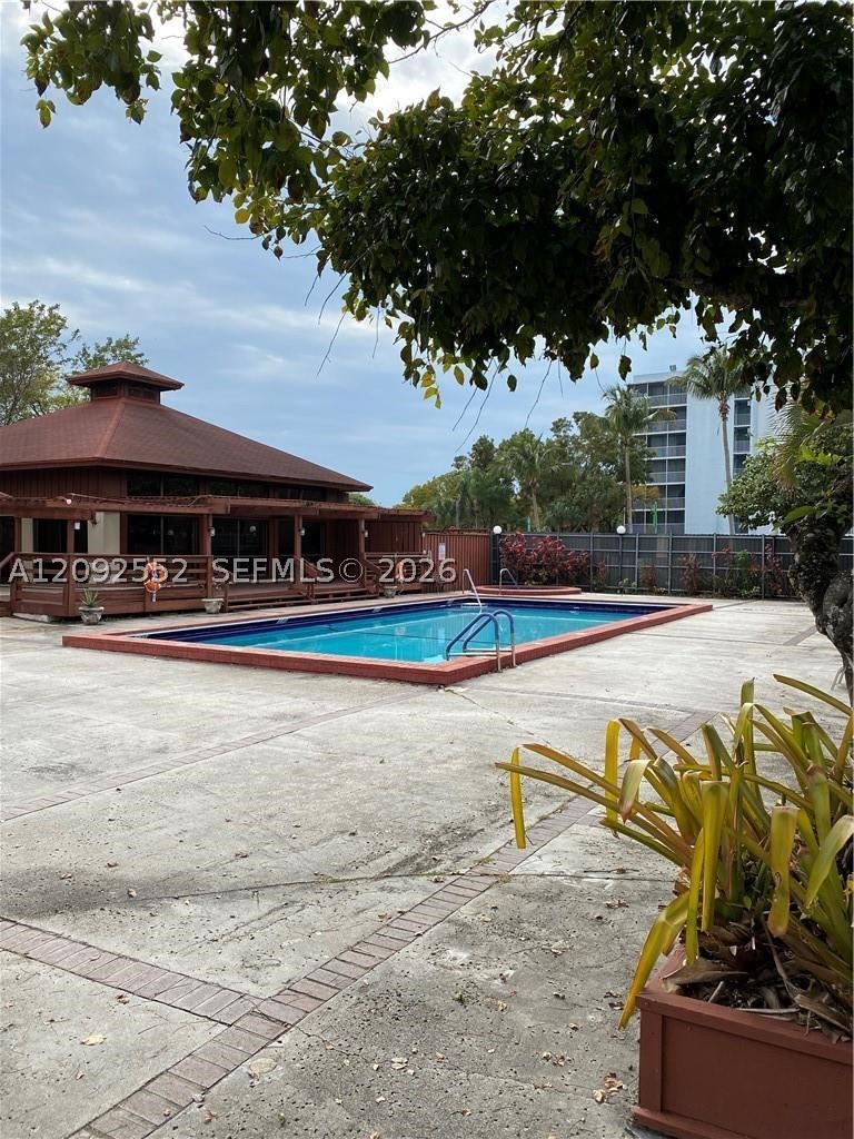 600 NW 210th St #102-28, Miami Gardens FL 33169