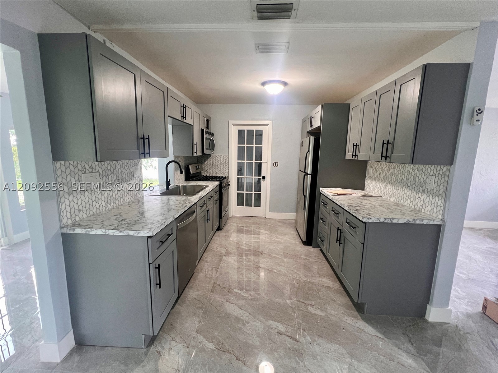 Sunrise FL 33313 - A12092556