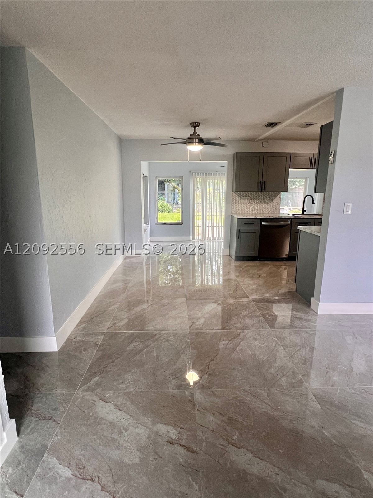 Sunrise FL 33313 - A12092556