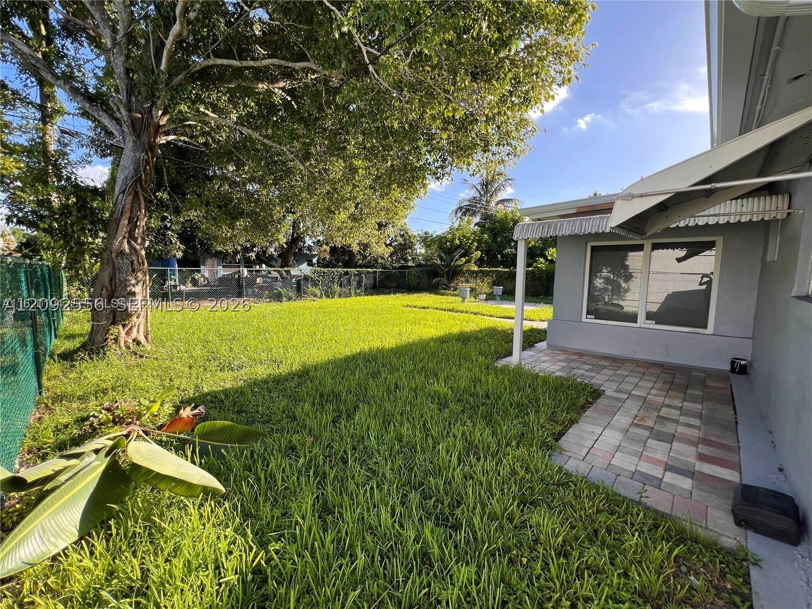 Sunrise FL 33313 - A12092556