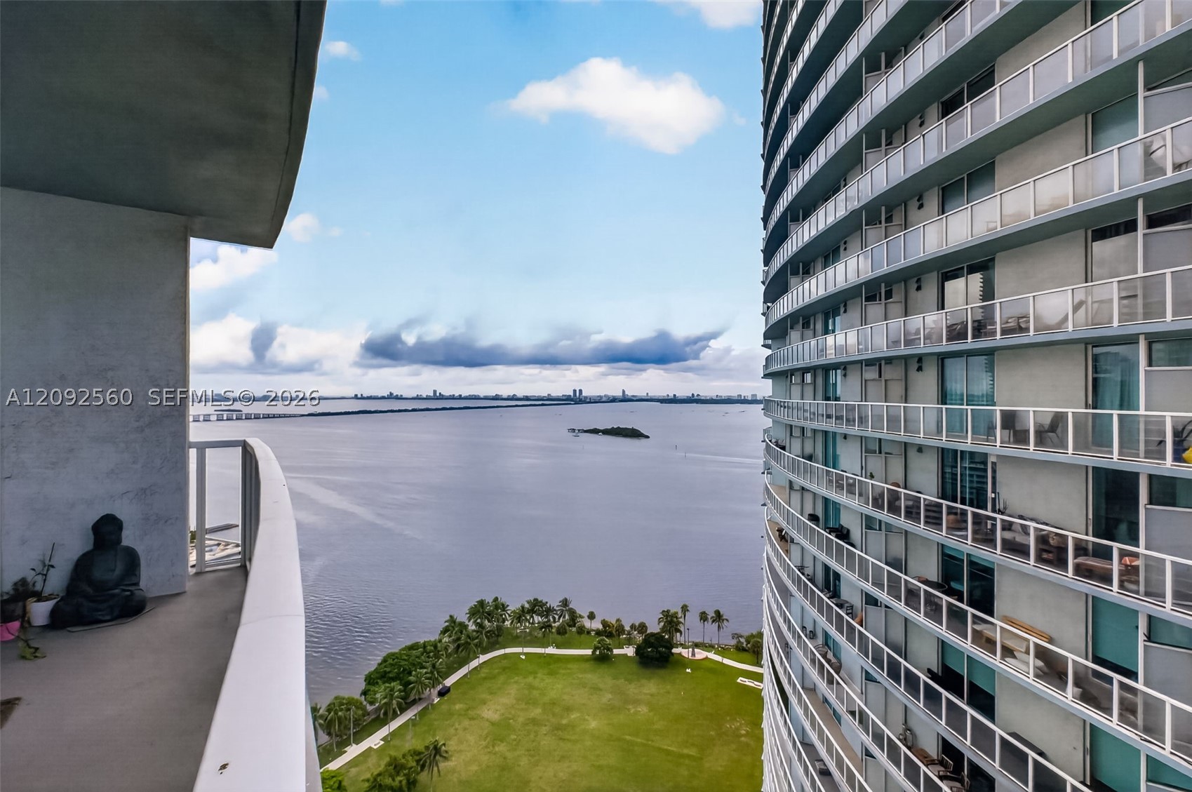 1900 N Bayshore Dr #2717, Miami FL 33132