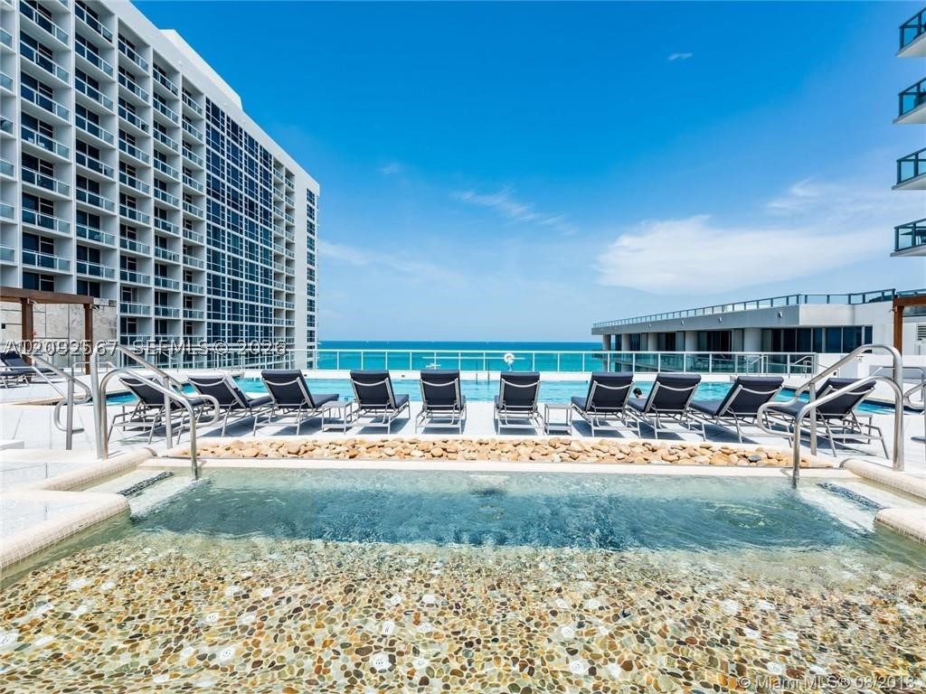 6799 Collins Ave #301, Miami Beach FL 33141