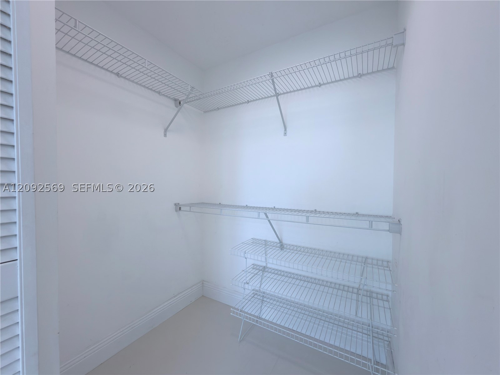 31 SE 5th St #2307, Miami FL 33131