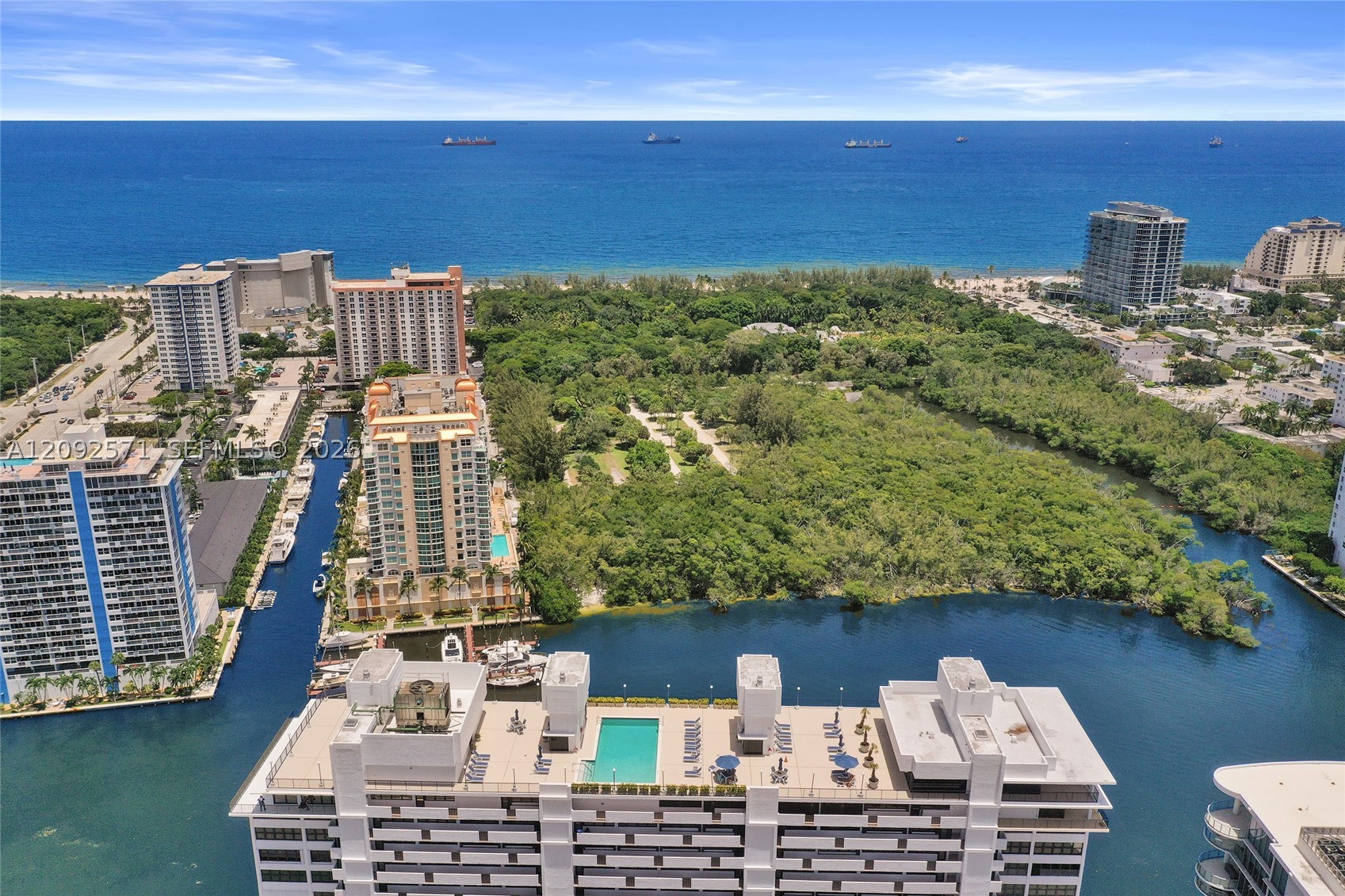 936 Intracoastal Dr #4F, Fort Lauderdale FL 33304