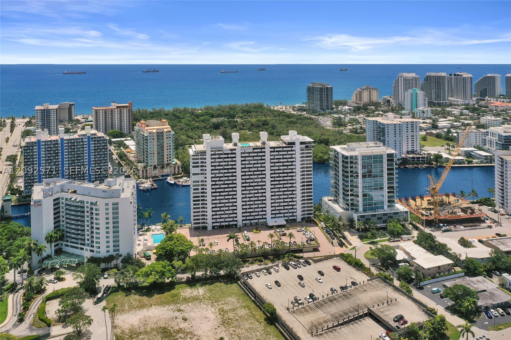 936 Intracoastal Dr #4F, Fort Lauderdale FL 33304