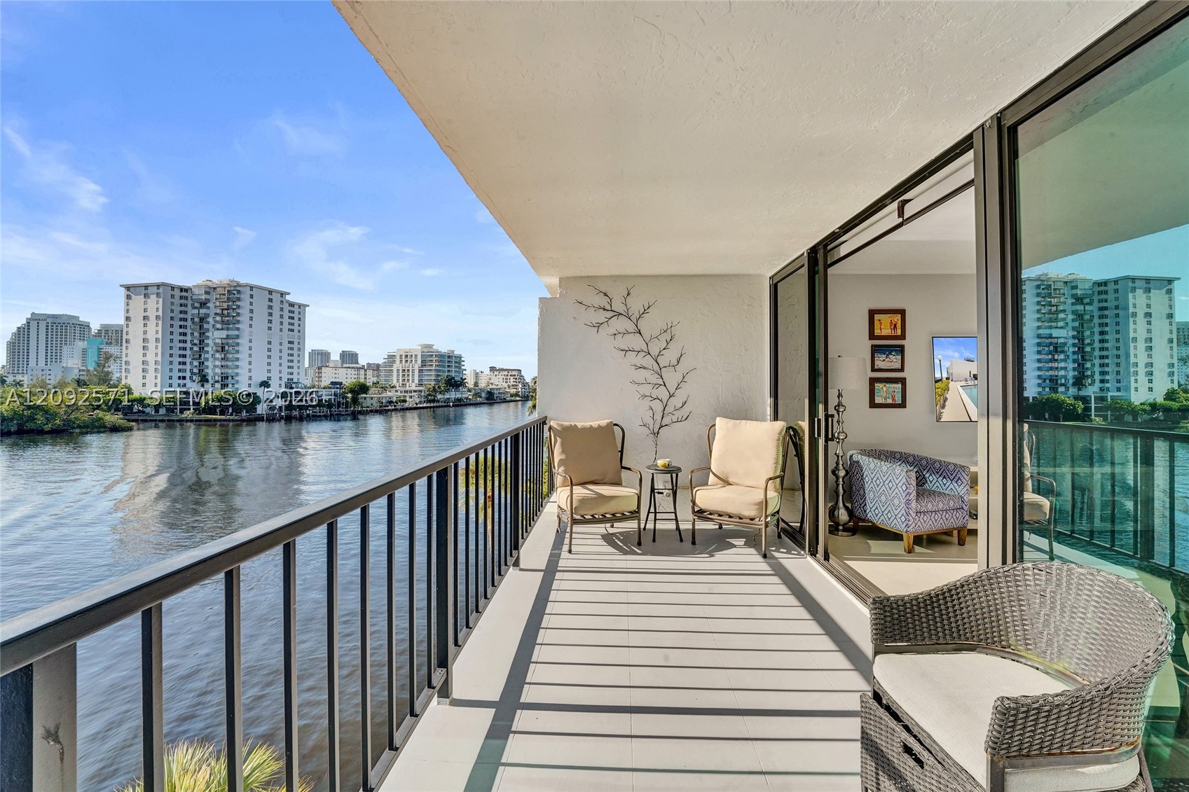 936 Intracoastal Dr #4F, Fort Lauderdale FL 33304