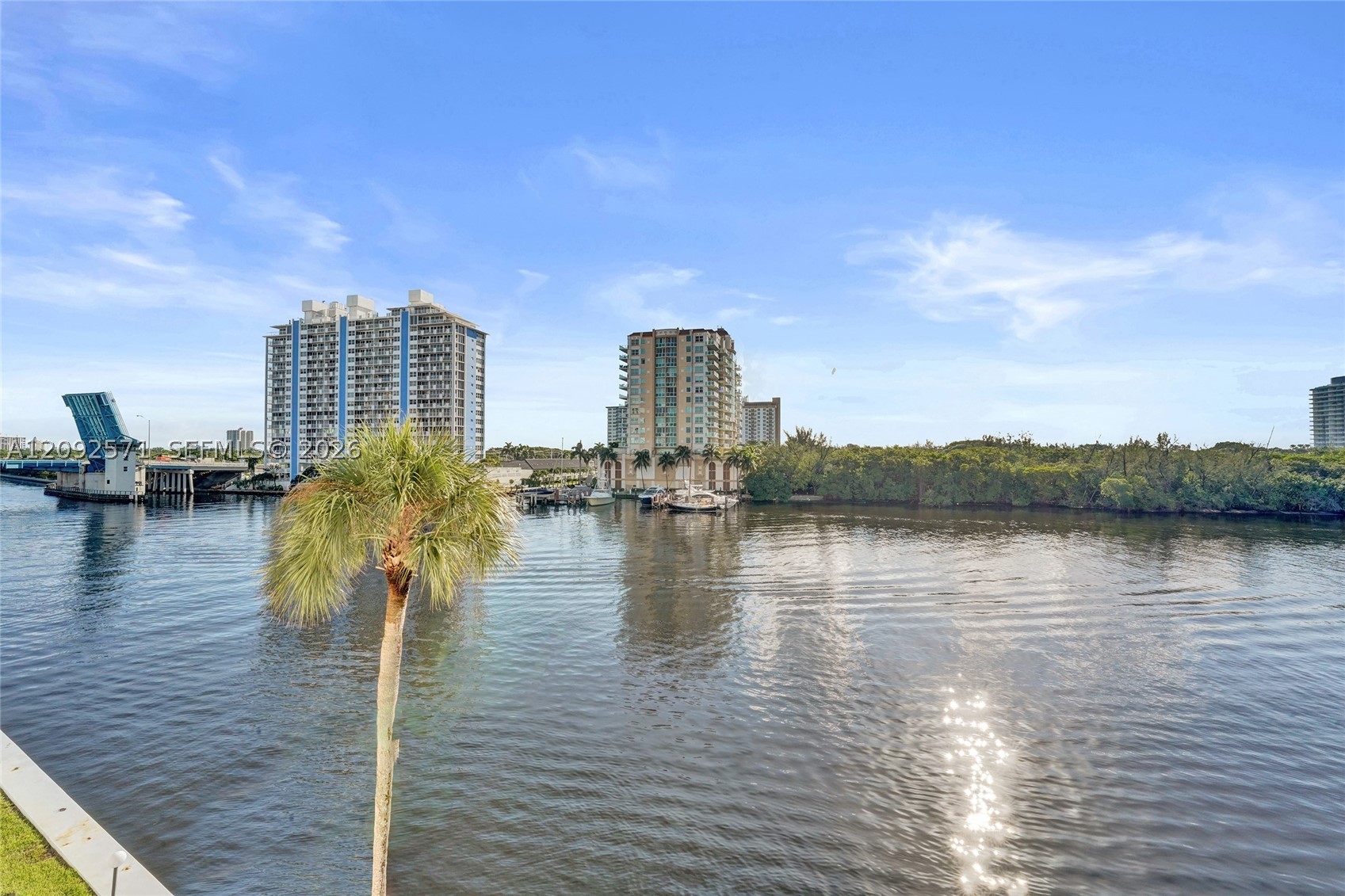 936 Intracoastal Dr #4F, Fort Lauderdale FL 33304
