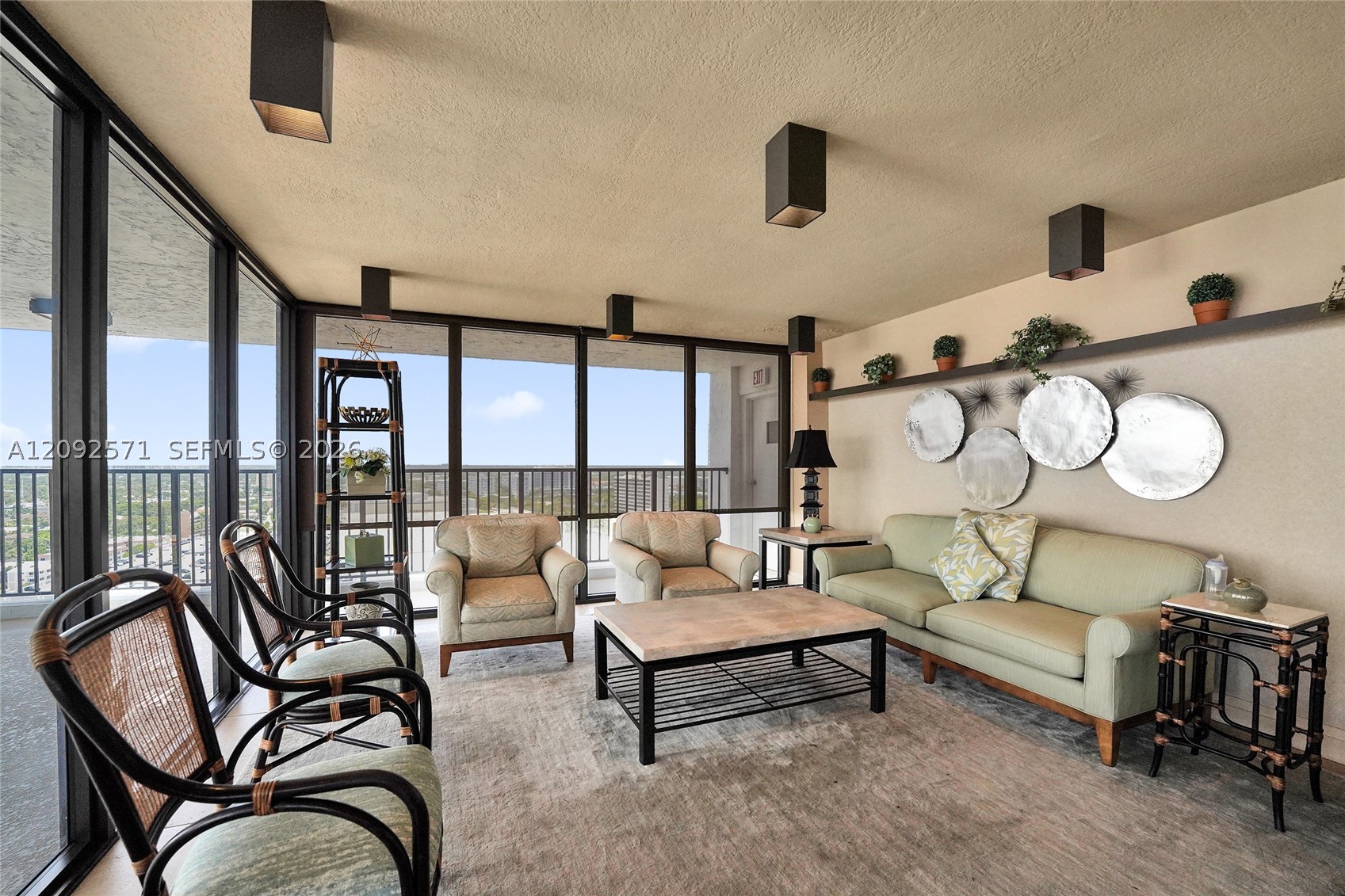 936 Intracoastal Dr #4F, Fort Lauderdale FL 33304