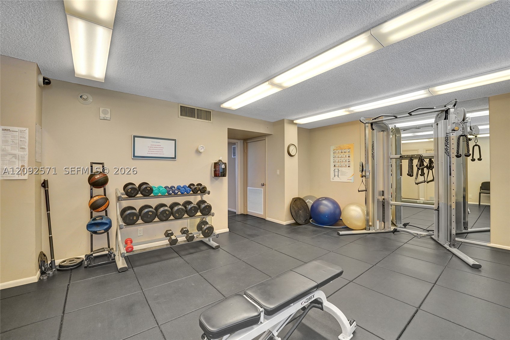936 Intracoastal Dr #4F, Fort Lauderdale FL 33304