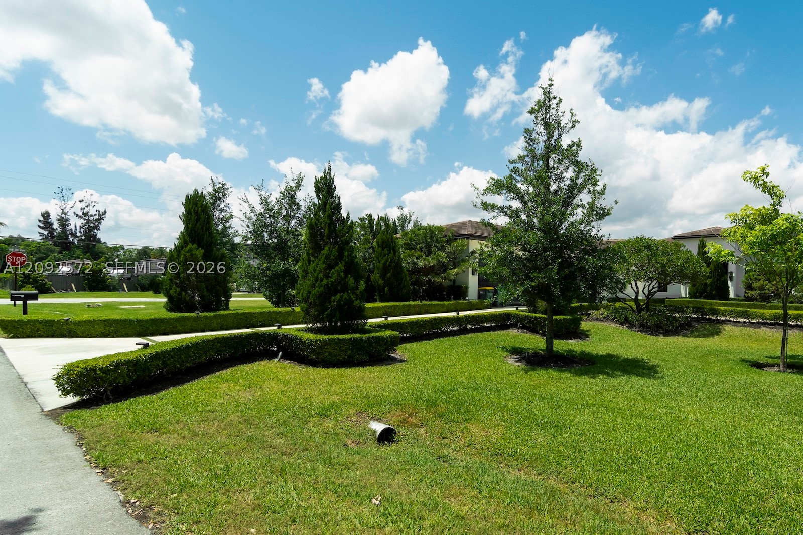 11791 NW 6th Pl, Plantation FL 33325