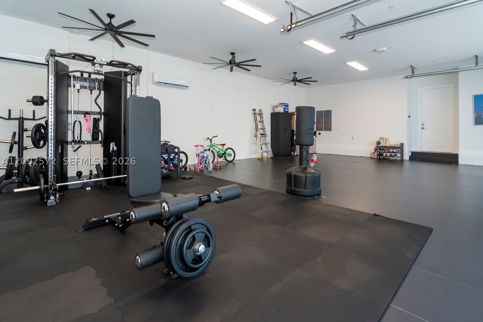 11791 NW 6th Pl, Plantation FL 33325