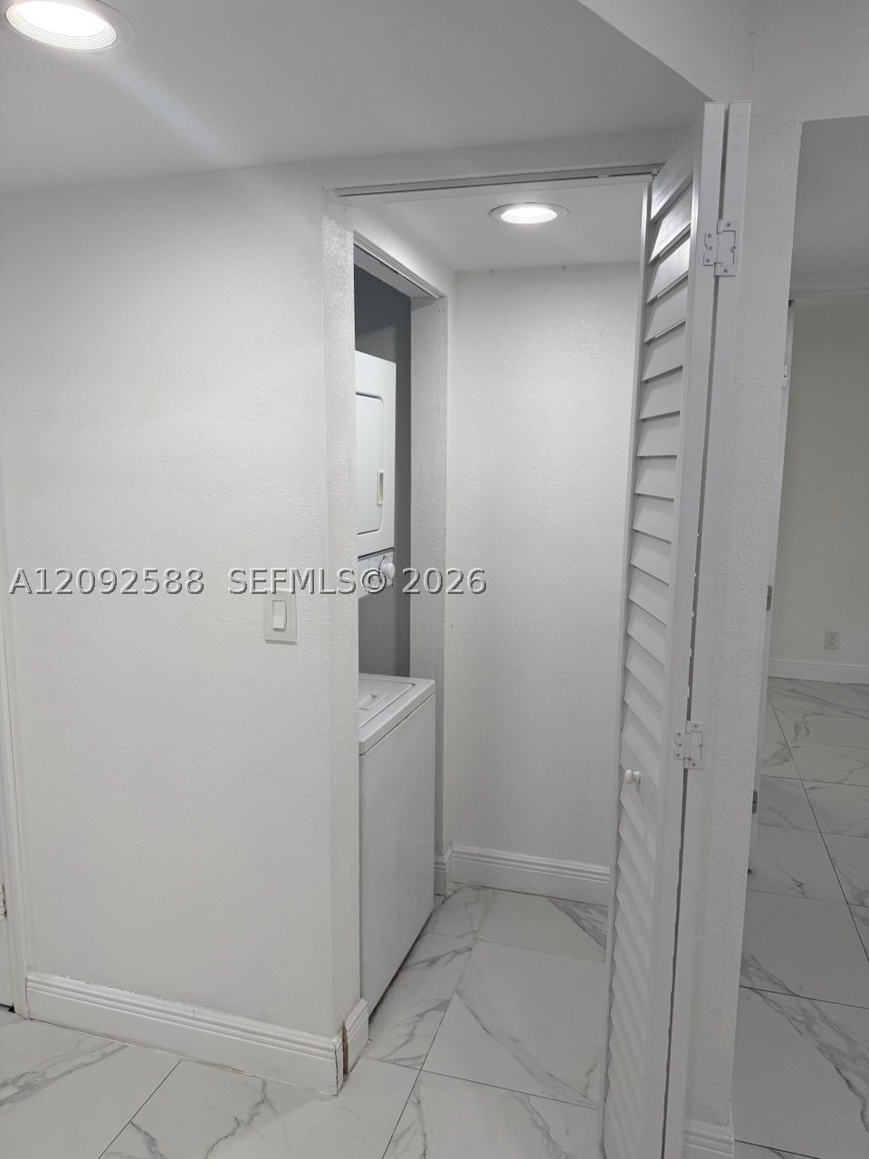 2291 NW 48th Ter #102, Lauderhill FL 33313
