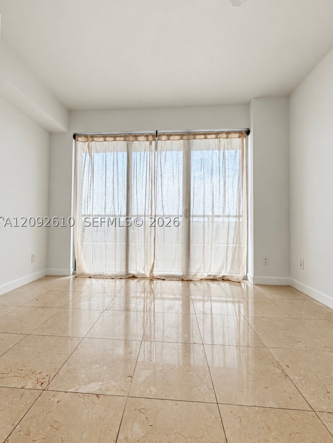 60 SW 13th St #1411, Miami FL 33130