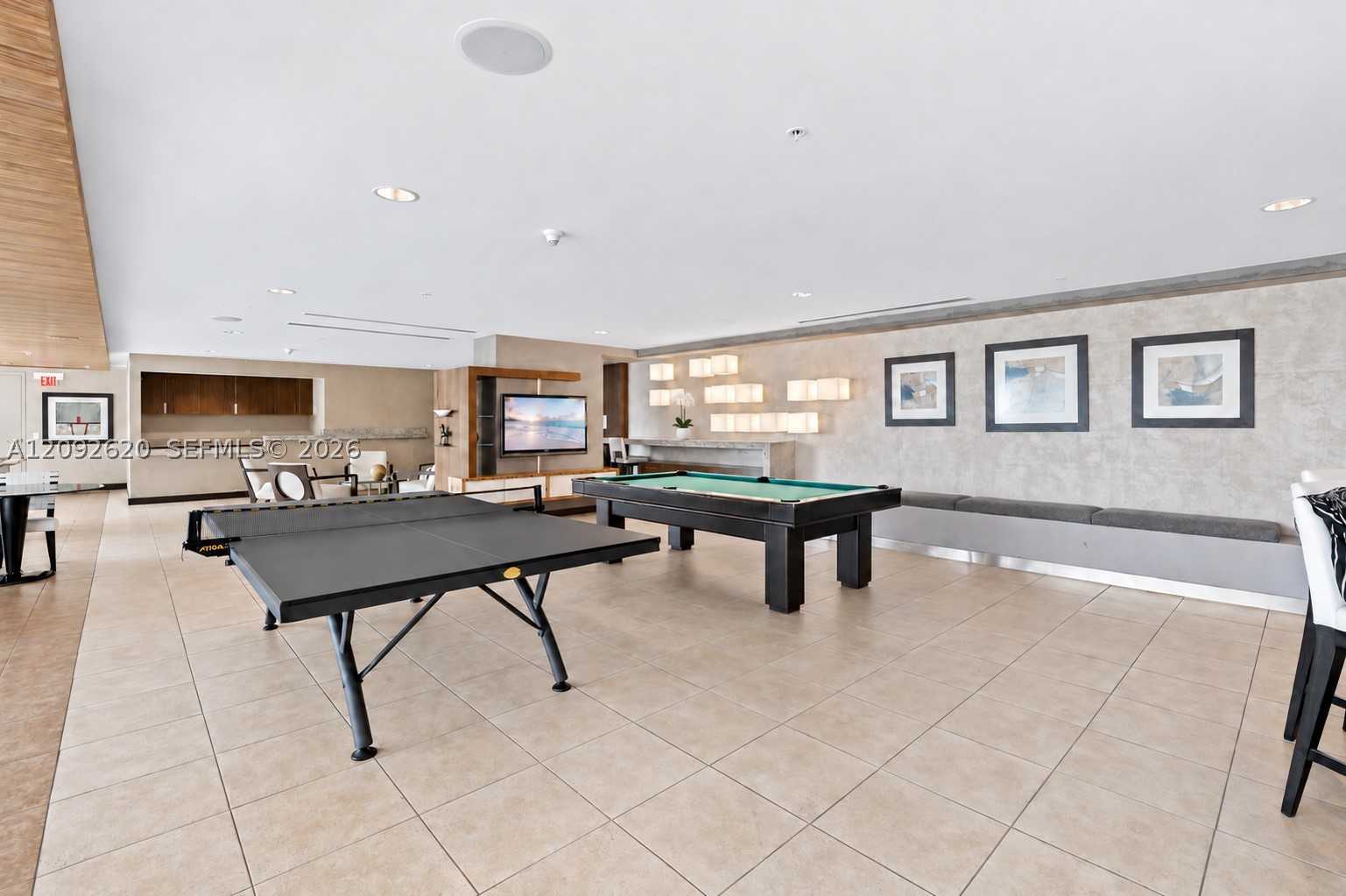 60 SW 13th St #4002, Miami FL 33130