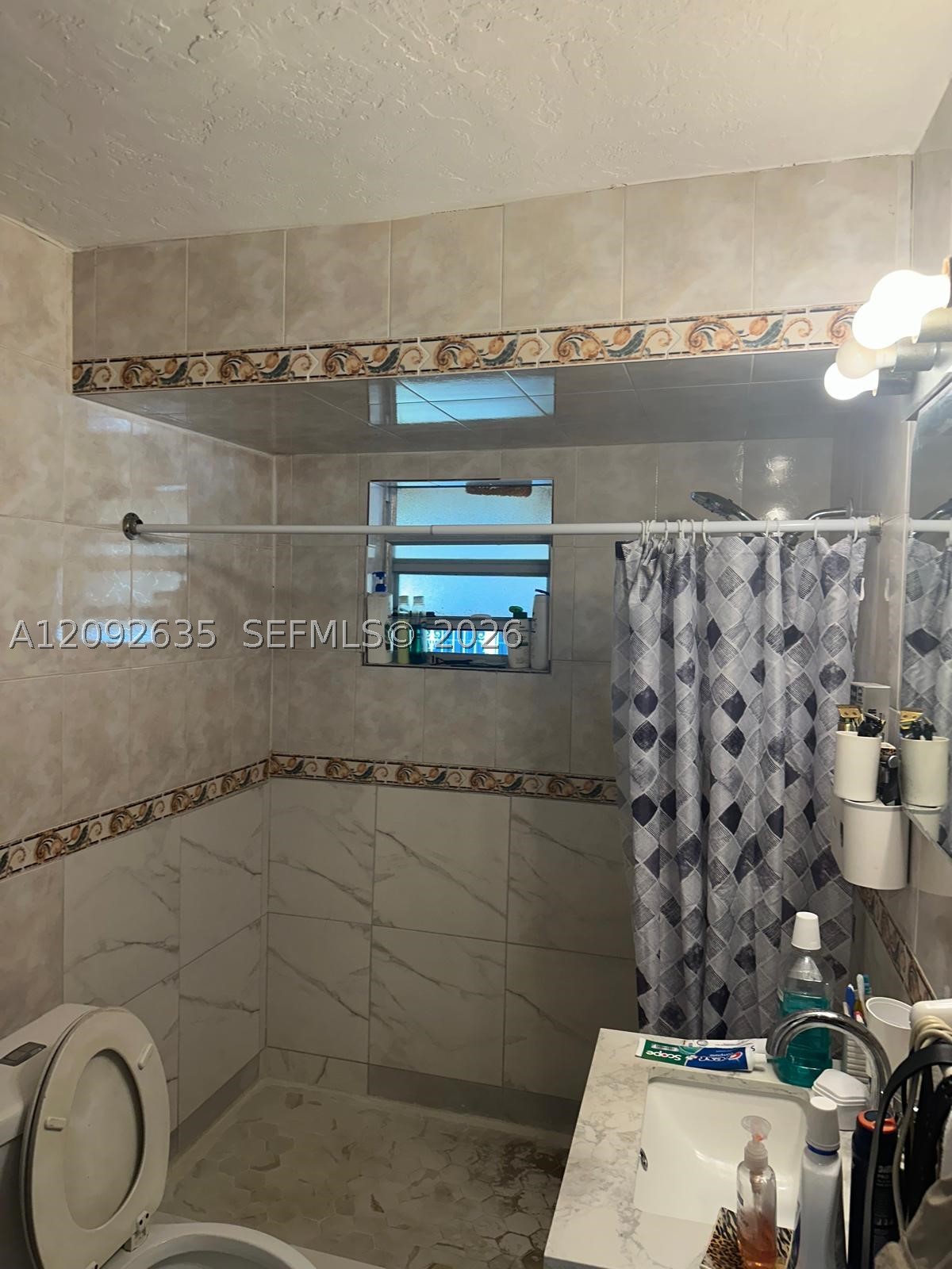 3425 NW 14th Ave, Miami FL 33142