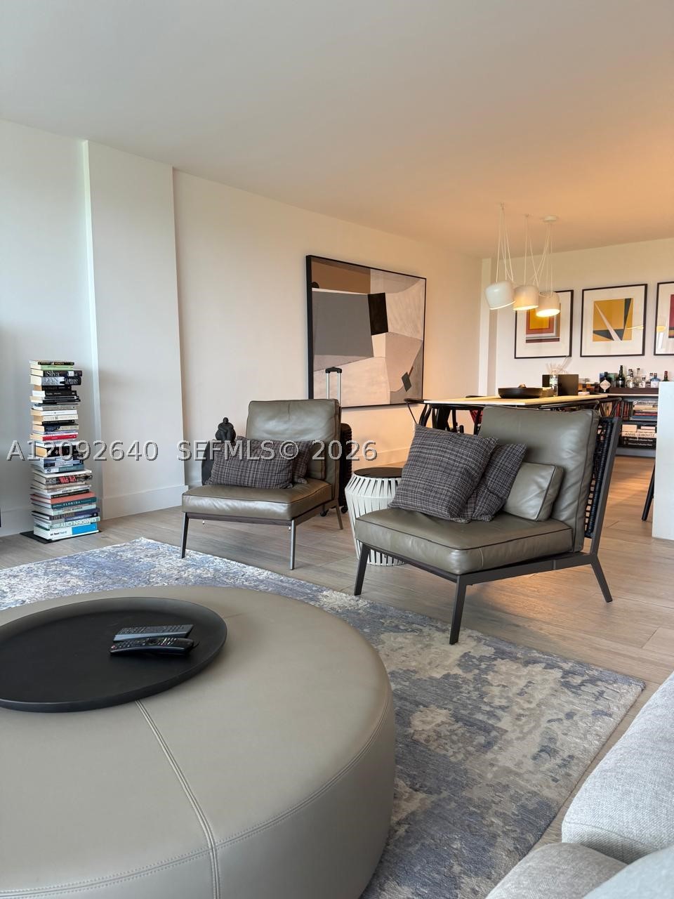 177 Ocean Lane Dr #812, Key Biscayne FL 33149