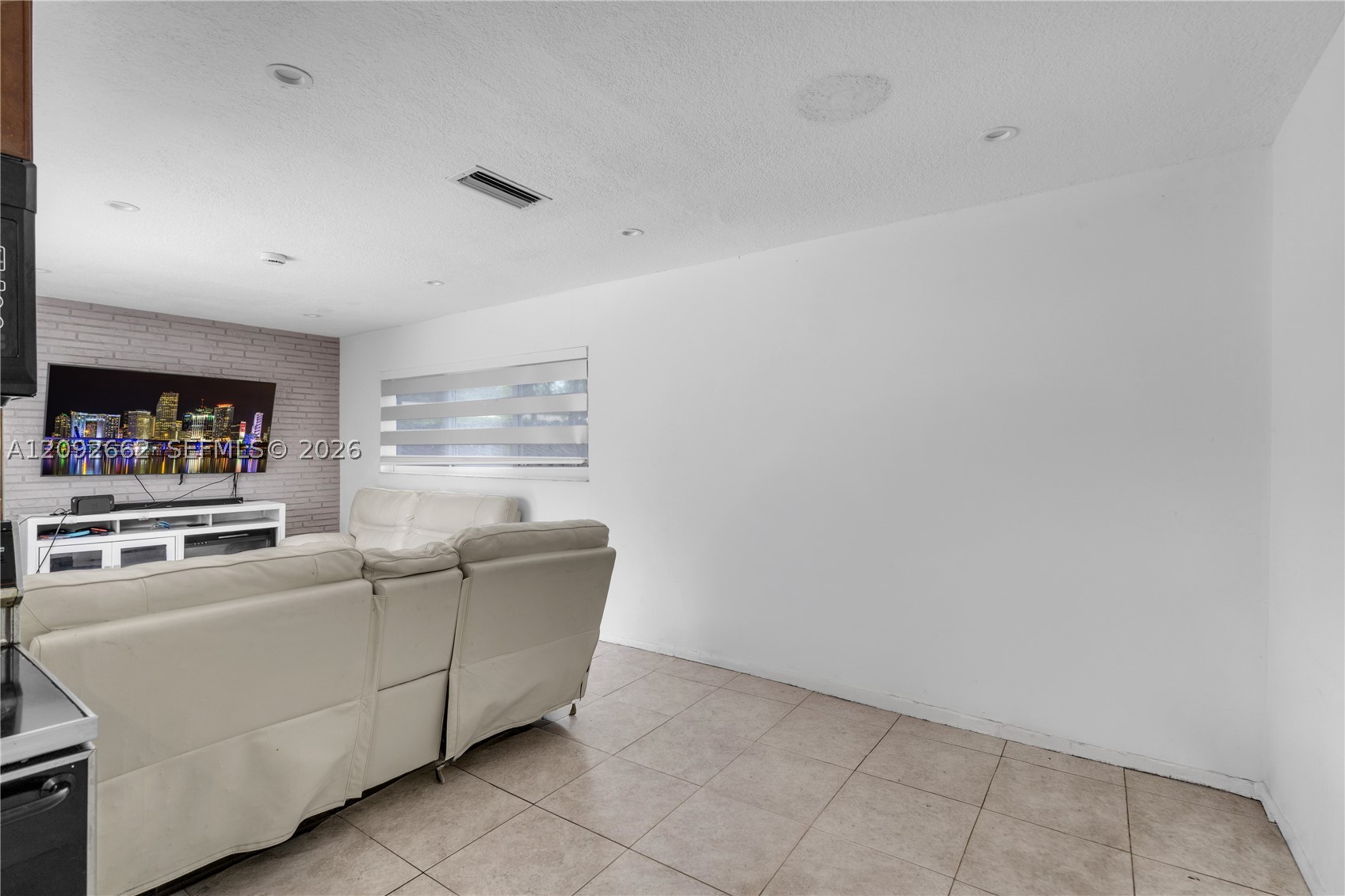 11911 NW 32nd Mnr, Sunrise FL 33323