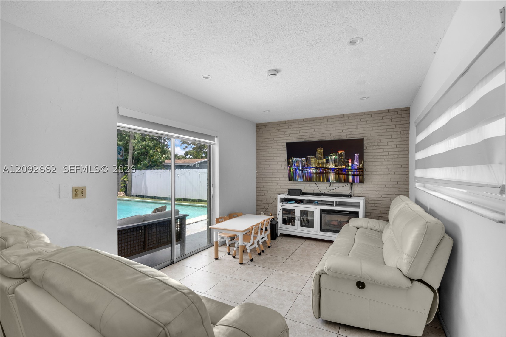 11911 NW 32nd Mnr, Sunrise FL 33323