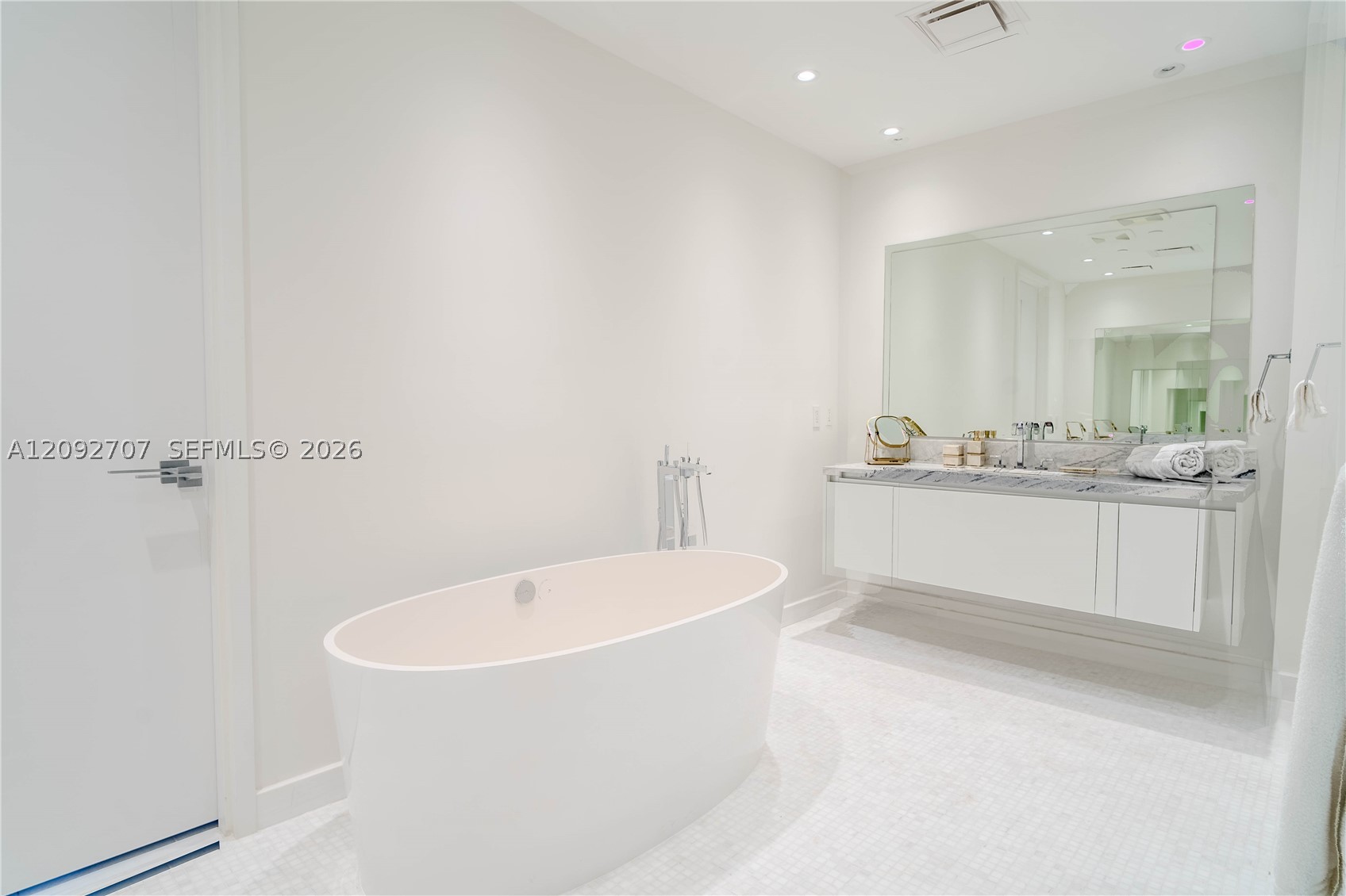 700 NE 26th Ter #2602, Miami FL 33137