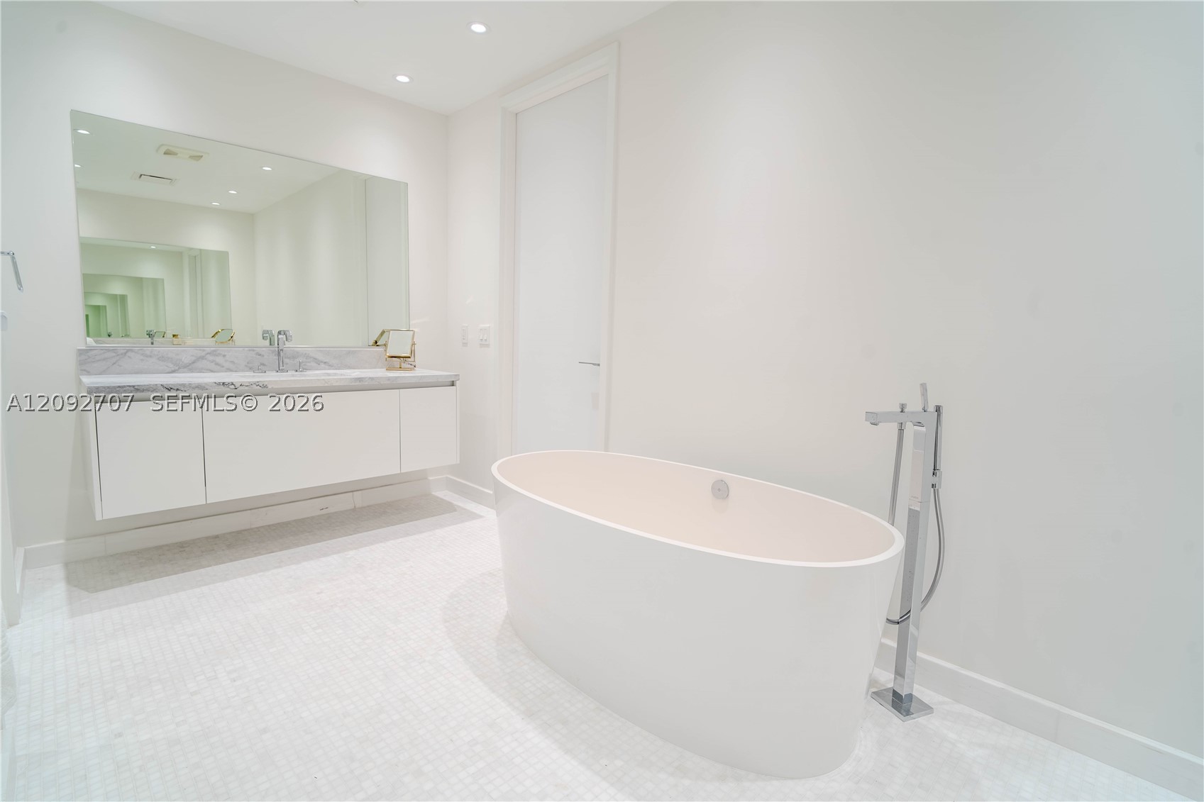 700 NE 26th Ter #2602, Miami FL 33137