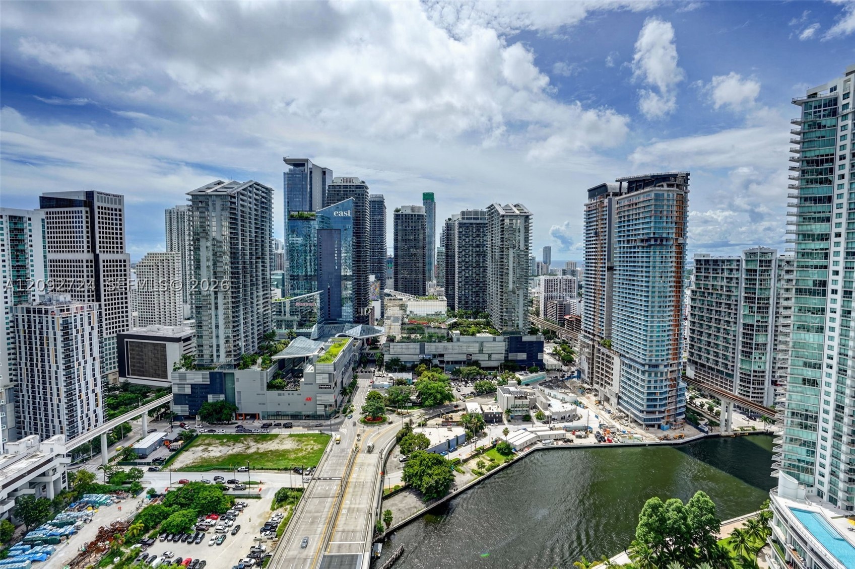 350 S Miami Ave #3602, Miami FL 33130