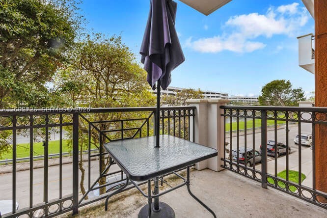 8395 SW 73rd Ave #104, Miami FL 33143
