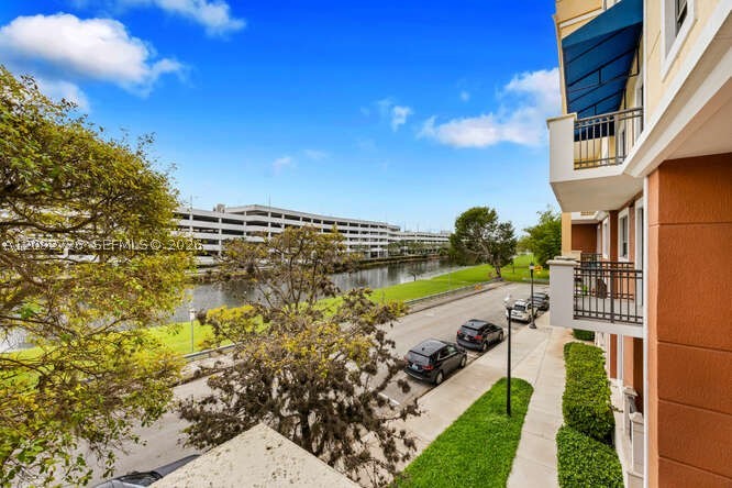 8395 SW 73rd Ave #104, Miami FL 33143