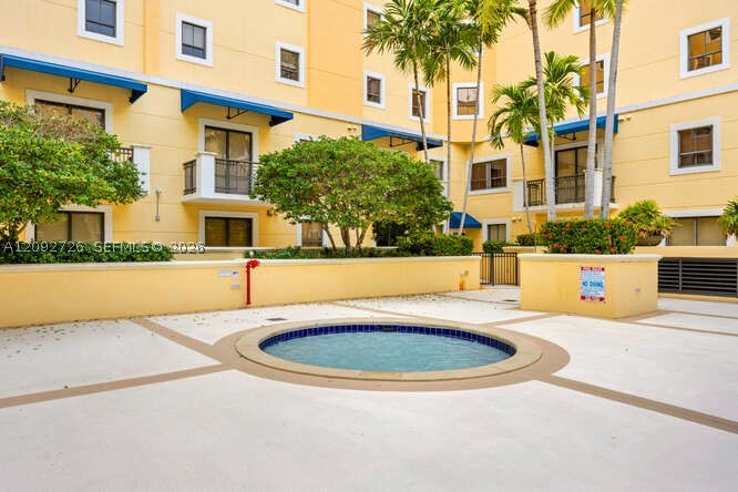 8395 SW 73rd Ave #104, Miami FL 33143