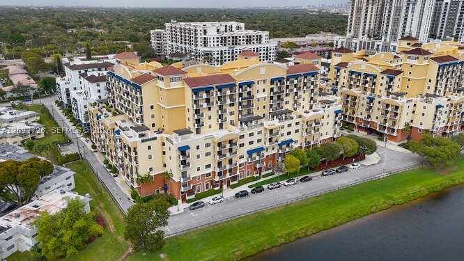 8395 SW 73rd Ave #104, Miami FL 33143