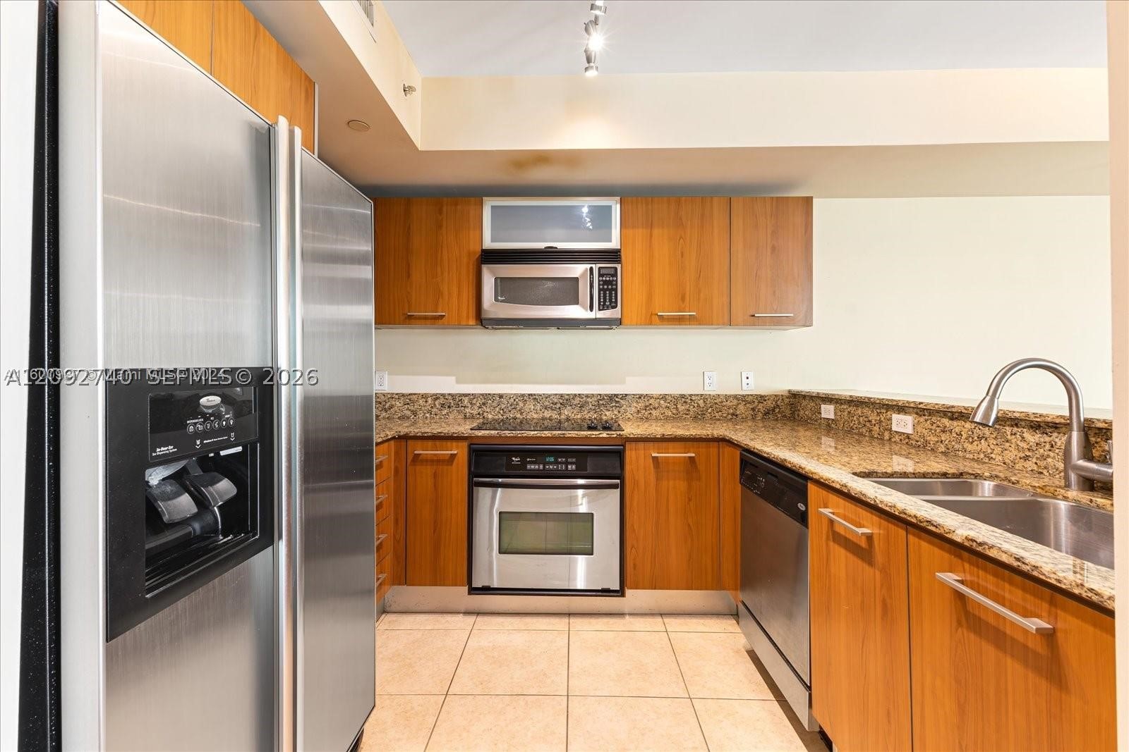 9055 SW 73rd Ct #2108, Miami FL 33156
