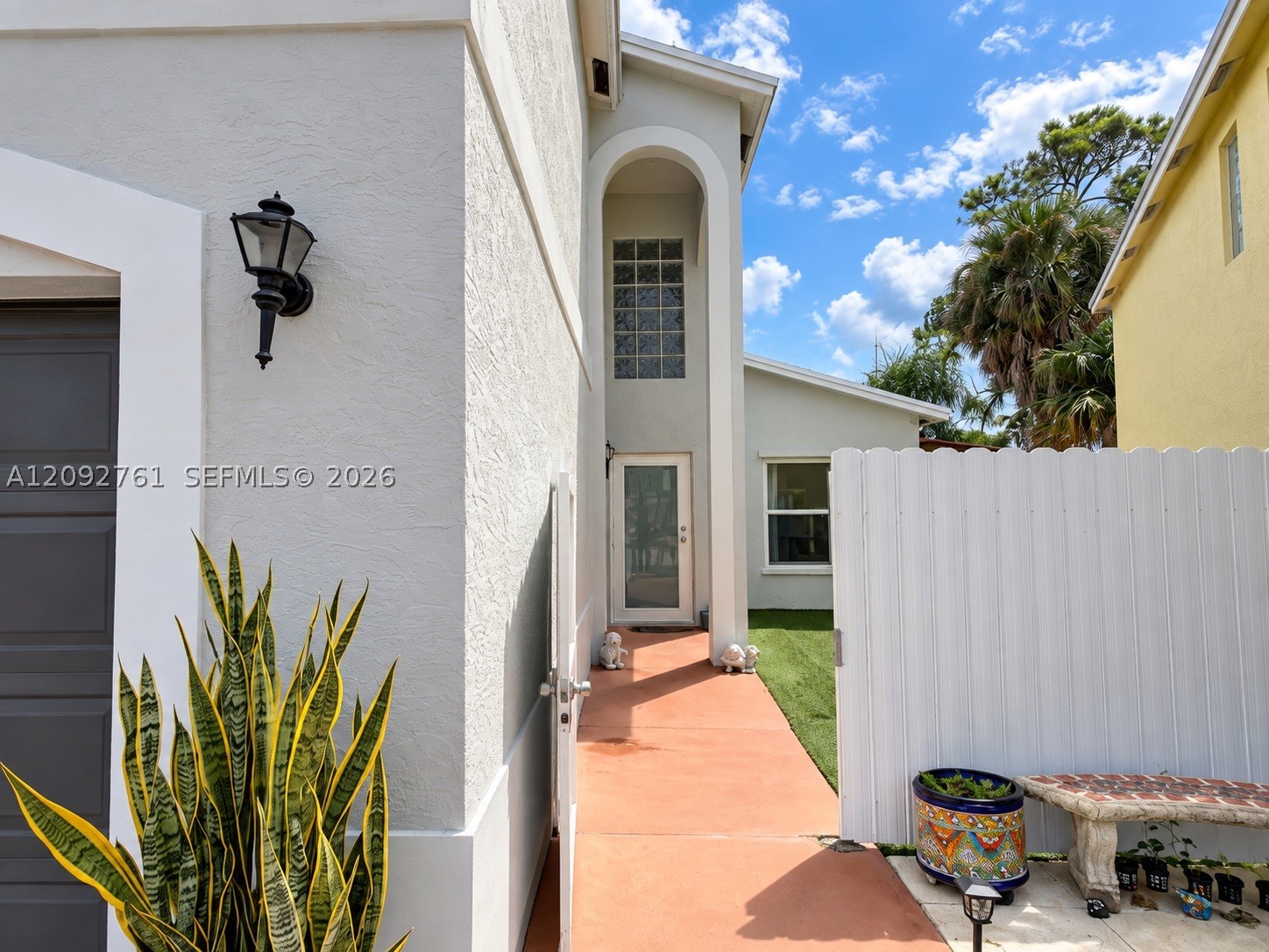 4244 Pine Hollow Cir, Green Acres FL 33463