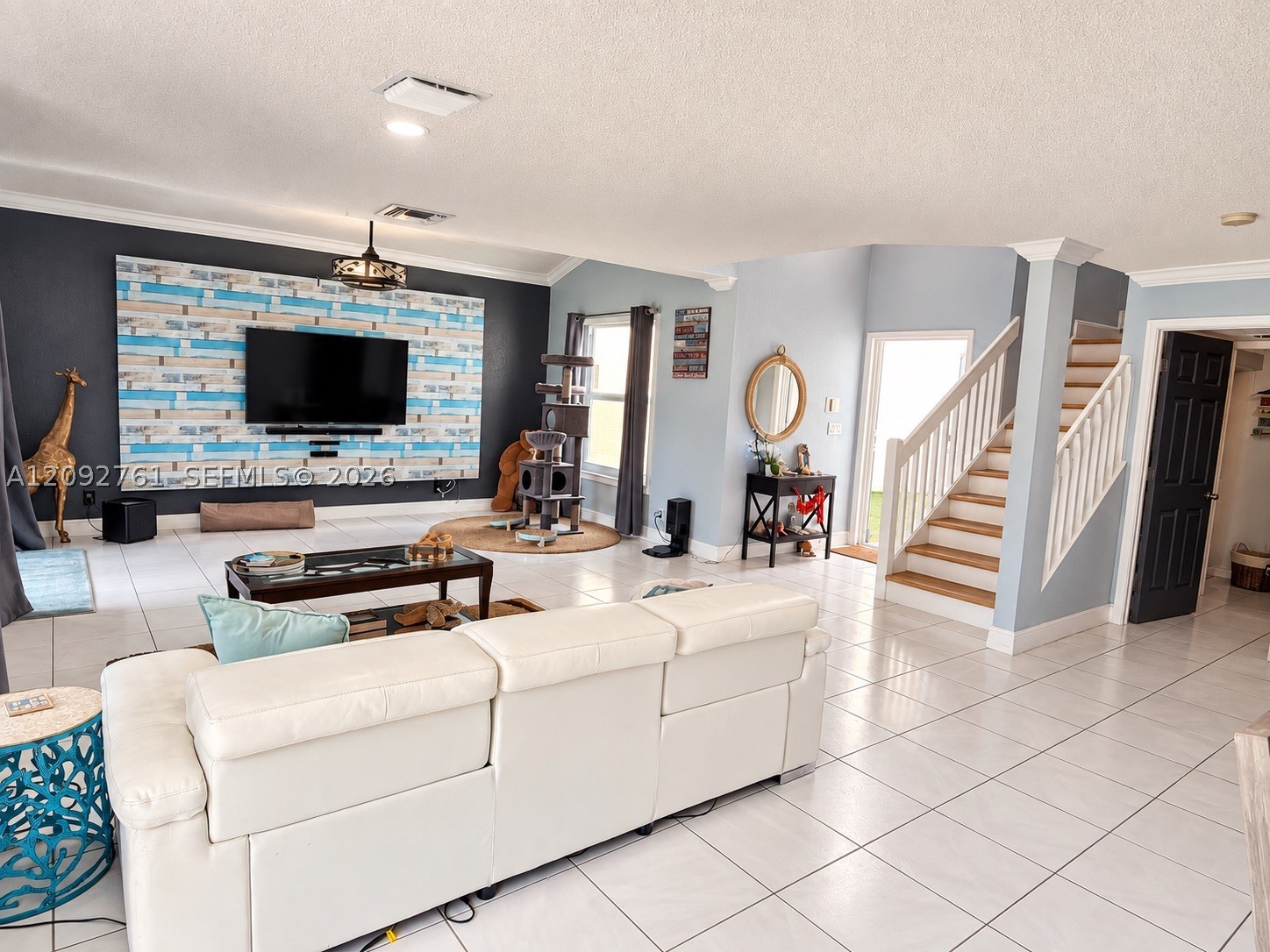 4244 Pine Hollow Cir, Green Acres FL 33463