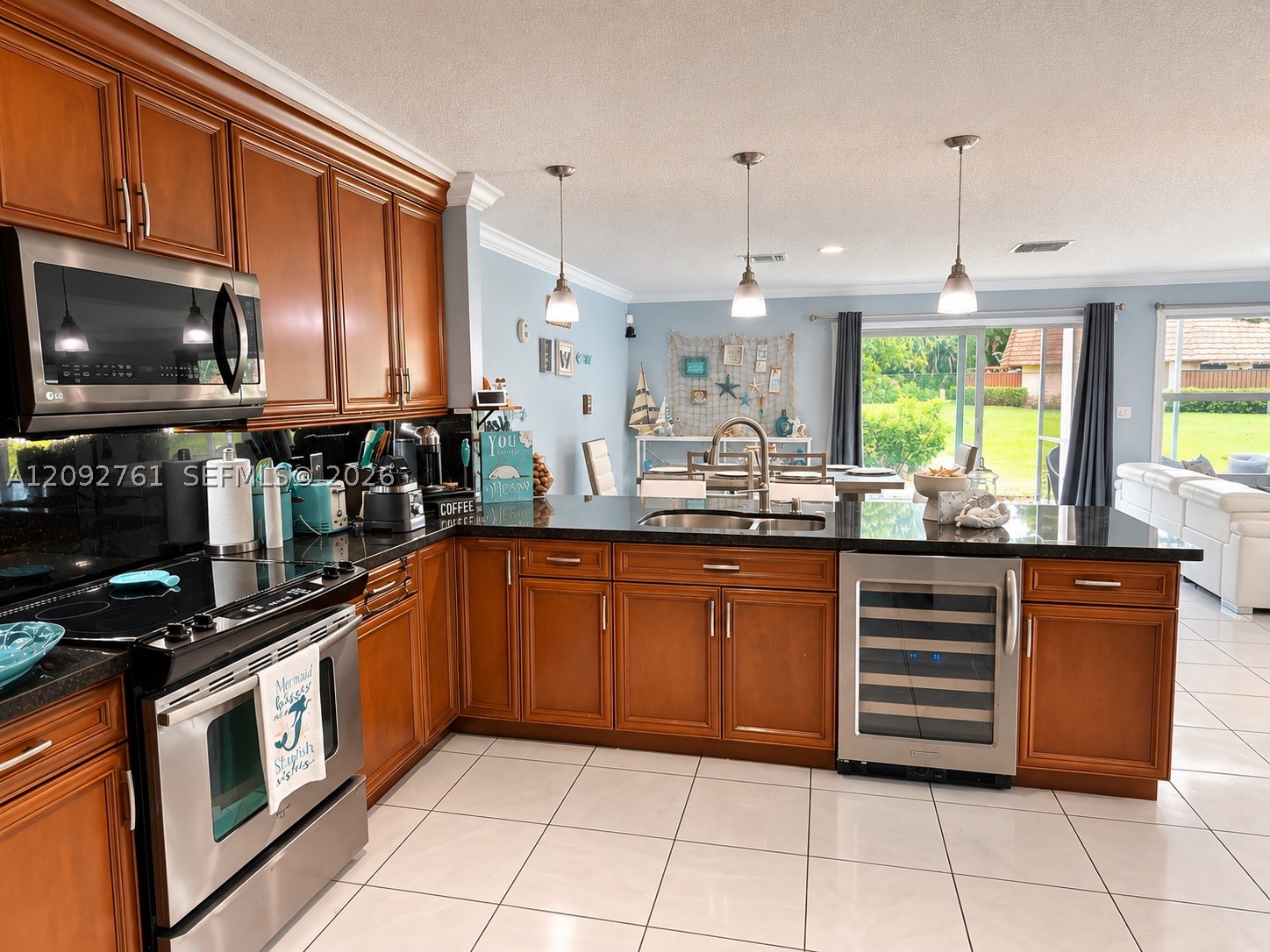 4244 Pine Hollow Cir, Green Acres FL 33463