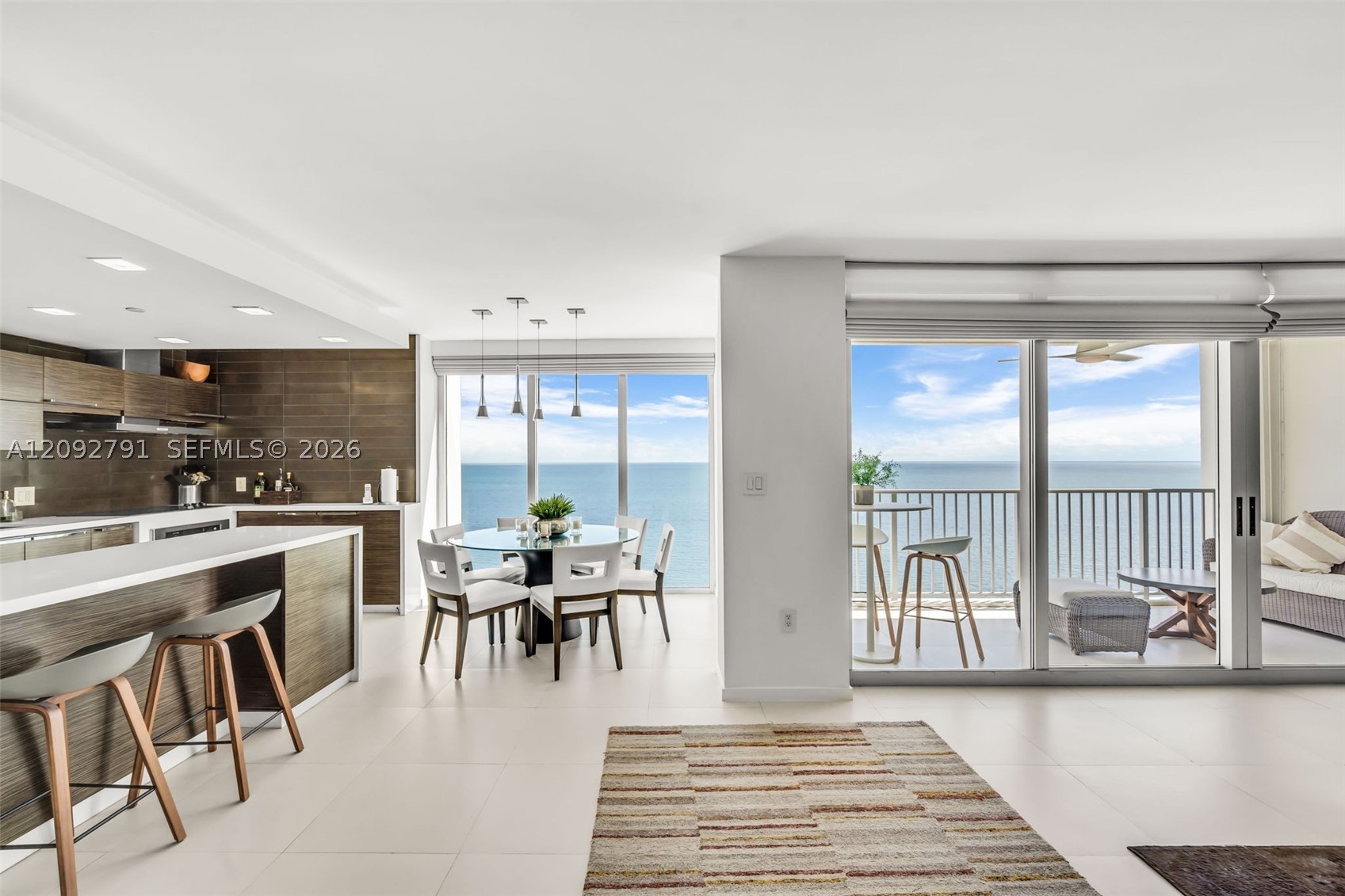 881 Ocean Dr #20E, Key Biscayne FL 33149