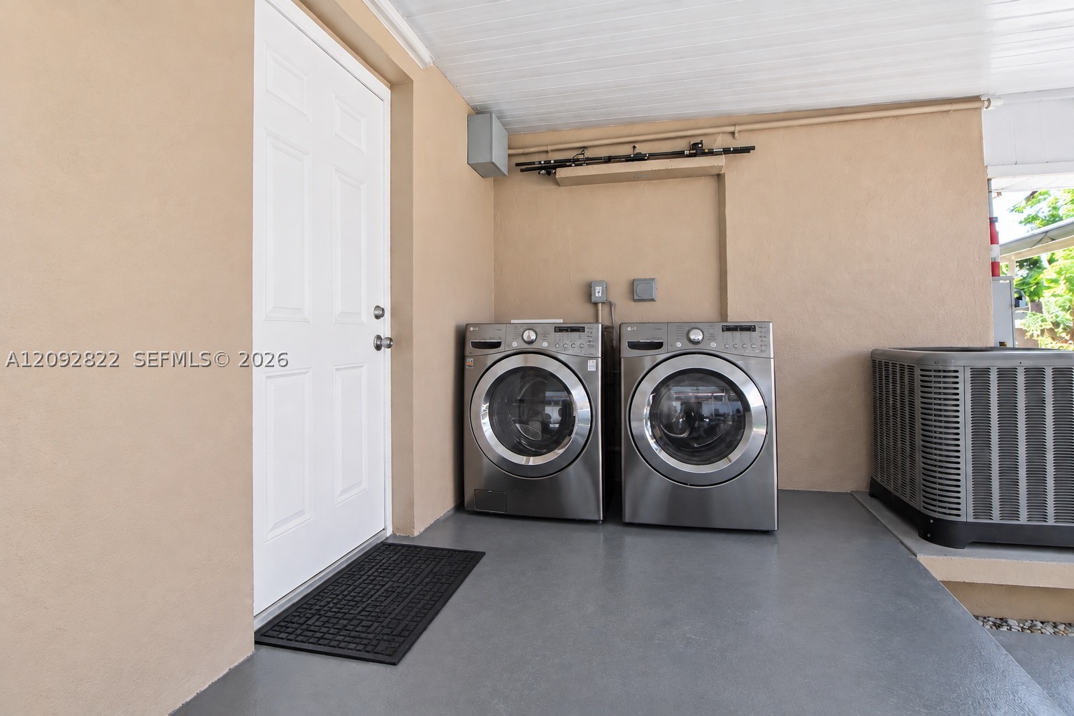 215 NW 67th Ave, Miami FL 33126