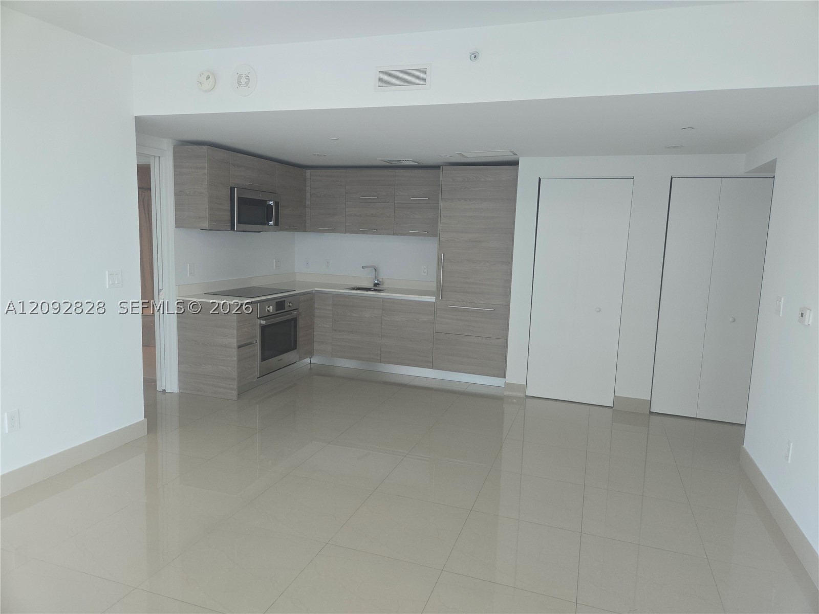 1300 S Miami Ave #2207, Miami FL 33130