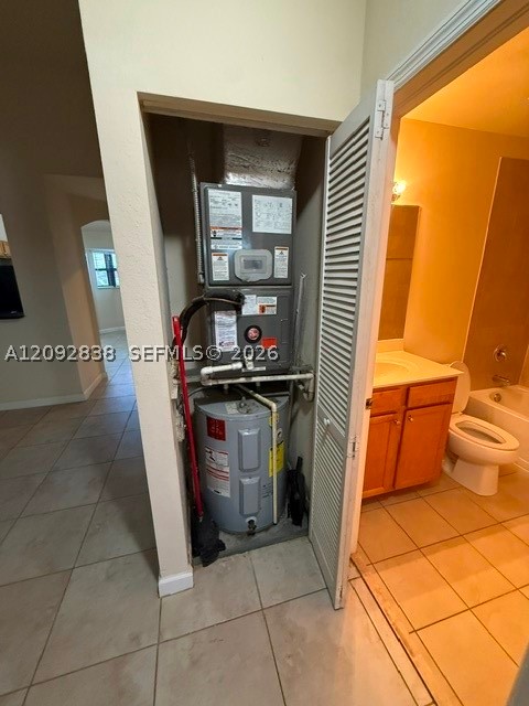 22301 SW 88 pl #302-3, Cutler Bay FL 33190