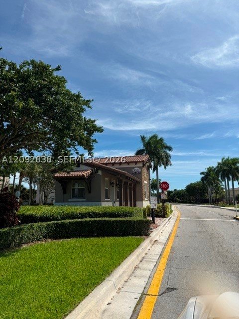 22301 SW 88 pl #302-3, Cutler Bay FL 33190