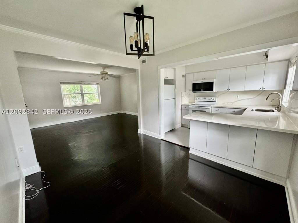 7740 SW 54th Ct #49A, Miami FL 33143