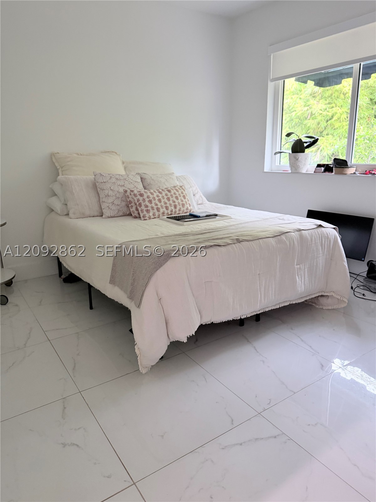 360 SW 20th Rd, Miami FL 33129