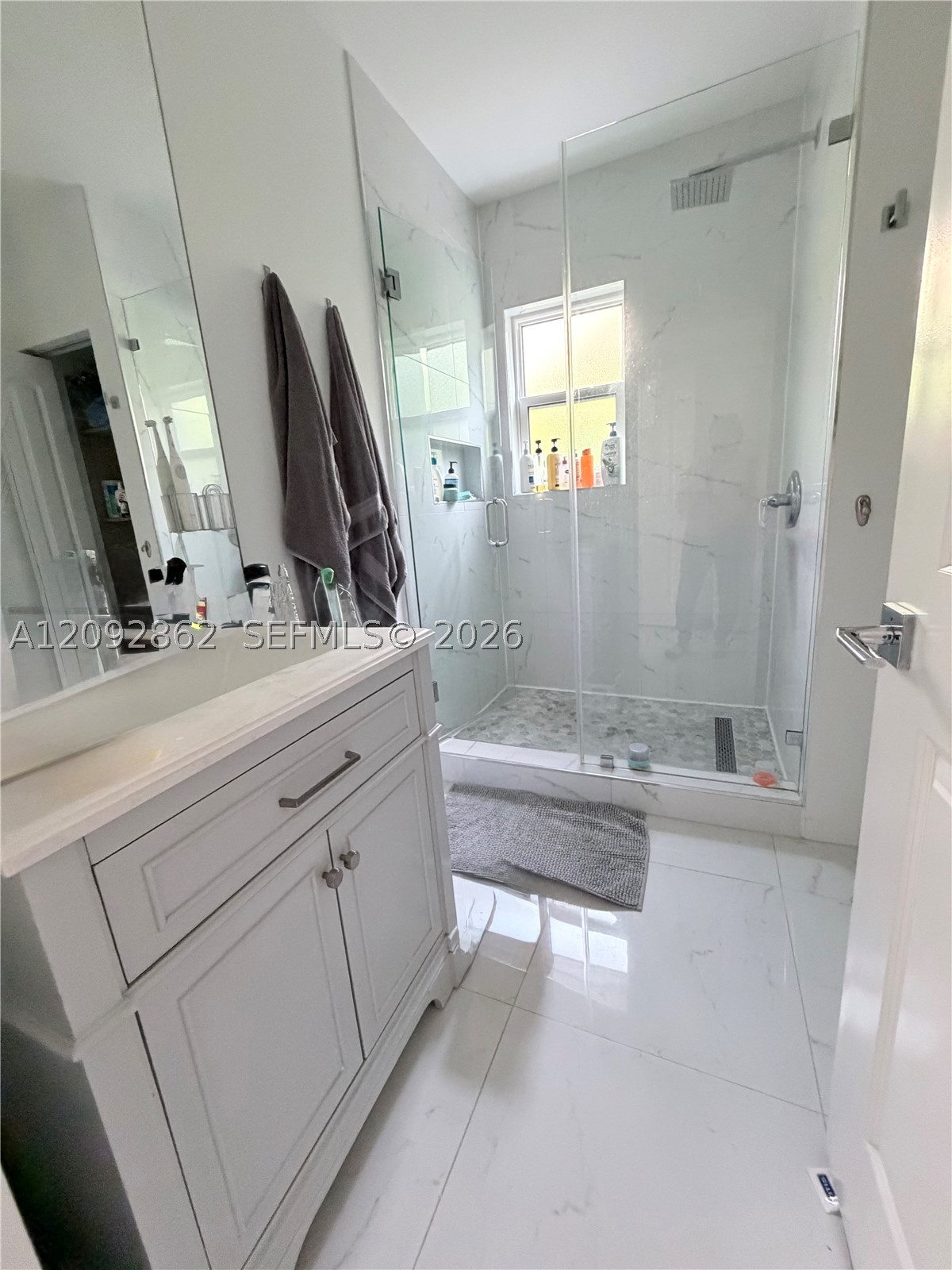 360 SW 20th Rd, Miami FL 33129